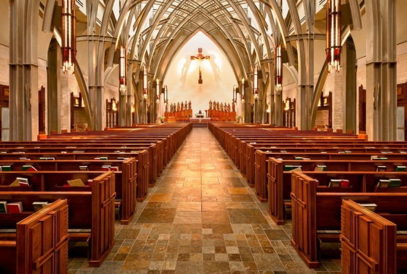 54992-church-ThinkstockPhotos-139605937.1200w.tn